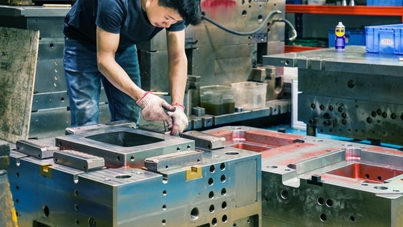 家电外壳压铸模具选型的关键要素分析