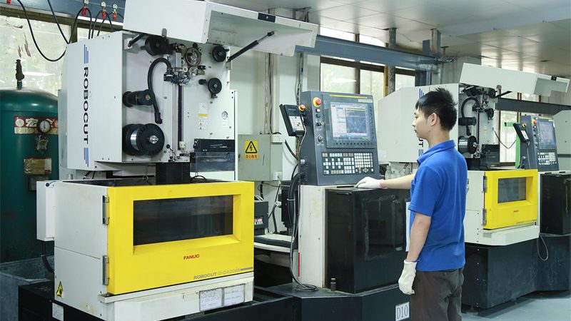家电模具批发价格：揭秘模具制造的成本构成**
